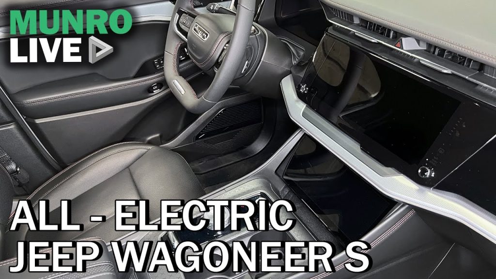 Jeep Wagoneer S Interior